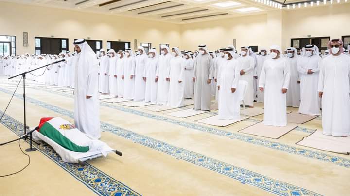 تشييع رئيس دولة الإمارات الشيخ خليفة بن زايد إلى مثواه الأخير